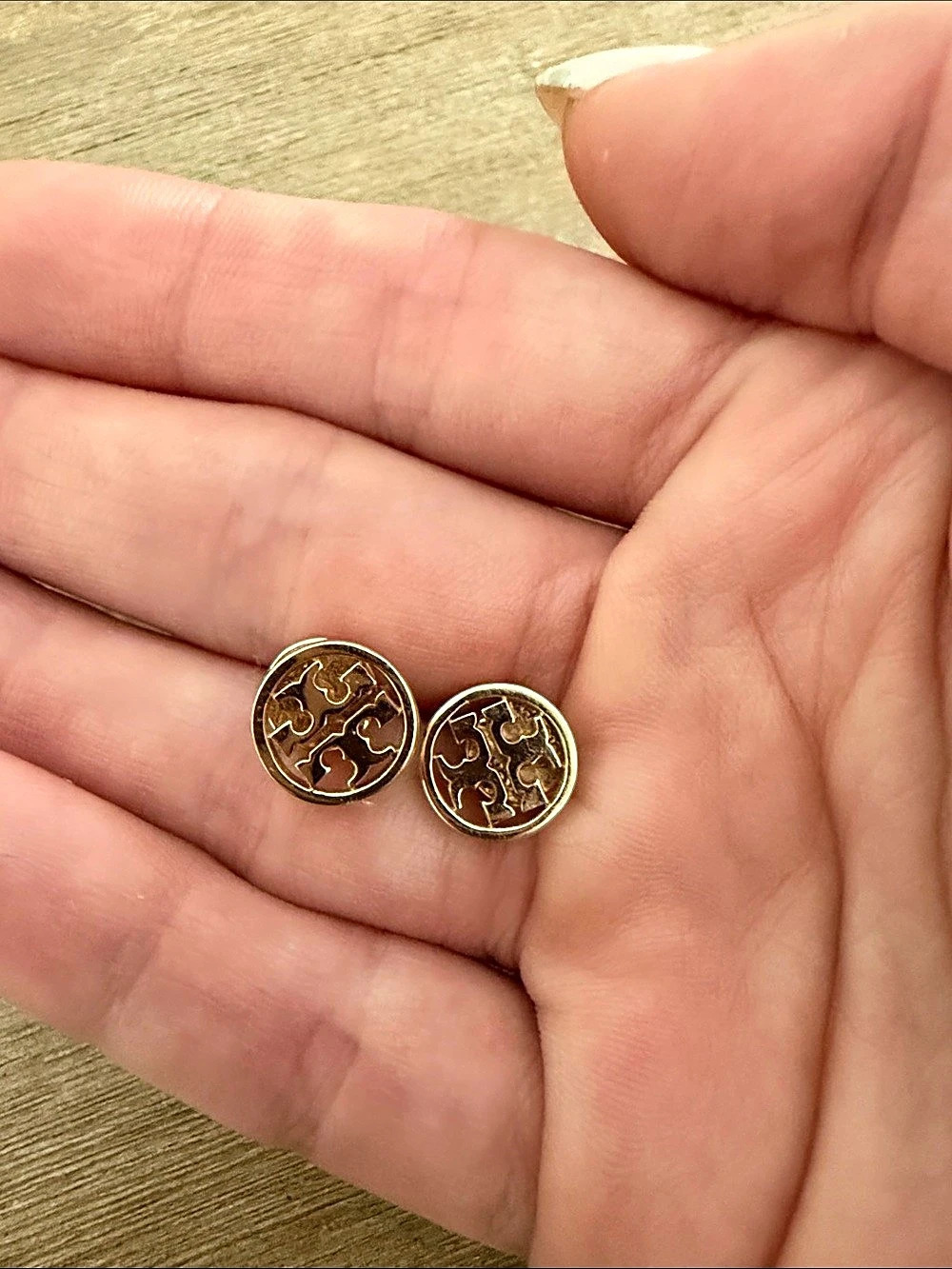 Tory Burch Miller Logo Stud Earrings Brown & Gold Like New